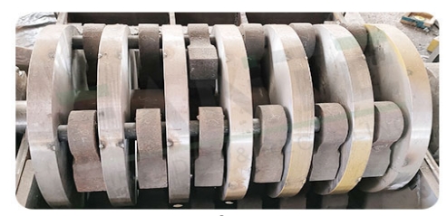 vertical-hammer-crusher3 vertical-hammer-crusher3